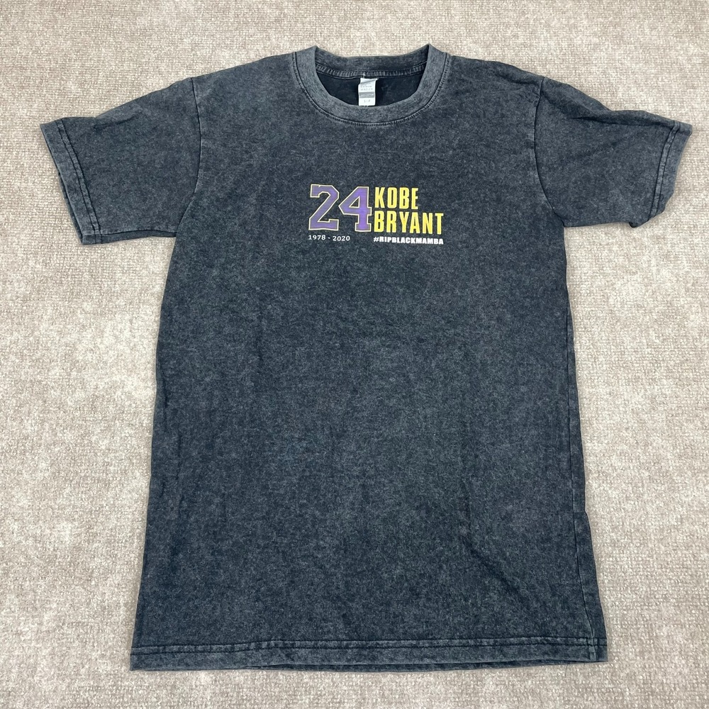 Kobe Bryant Tribute To Basketball Legend T Shirt Mens Small Black Acid Washed